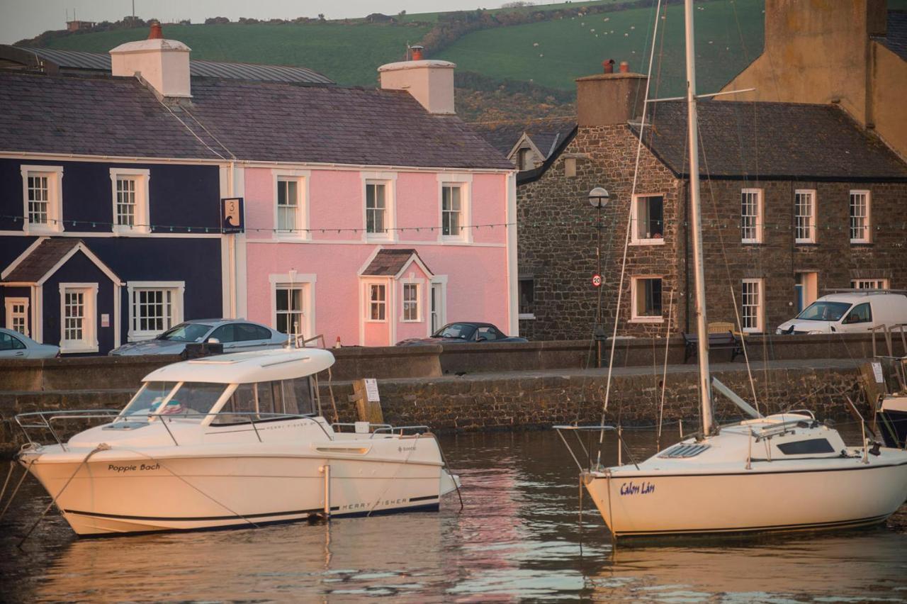 Harbourmaster Hotel Aberaeron Esterno foto