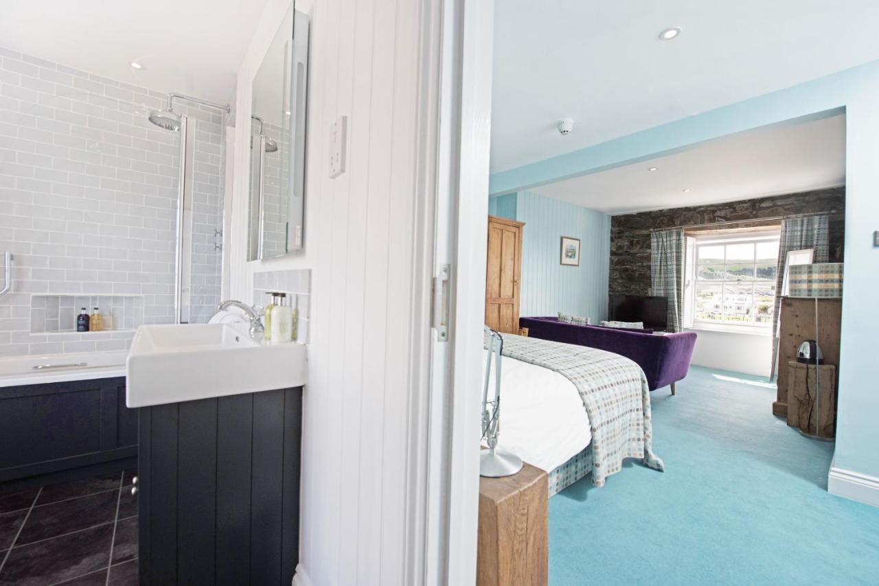 Harbourmaster Hotel Aberaeron Esterno foto